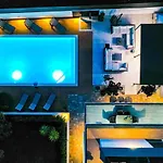 Luxury Experience In Center Of With Heated Pool And Jacuzzi * Zadar