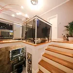 Luxury Experience In Center Of With Heated Pool And Jacuzzi Villa