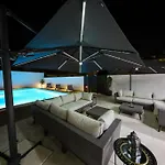 Luxury Experience In Center Of With Heated Pool And Jacuzzi * Zadar