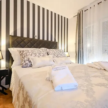 Luxury Experience In Center Of With Heated Pool And Jacuzzi