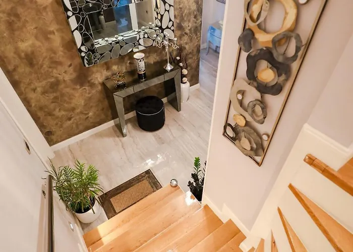 Luxury Experience In Center Of With Heated Pool And Jacuzzi