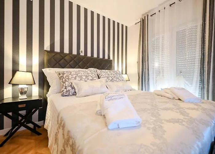 Luxury Experience In Center Of With Heated Pool And Jacuzzi