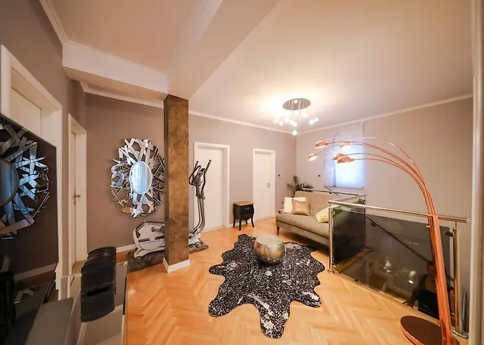 Luxury Experience In Center Of With Heated Pool And Jacuzzi * Zadar