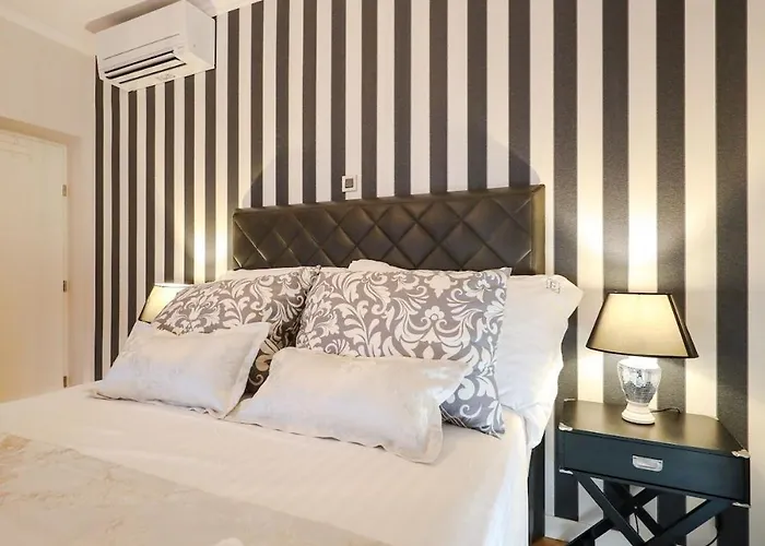 Luxury Experience In Center Of With Heated Pool And Jacuzzi * Zadar